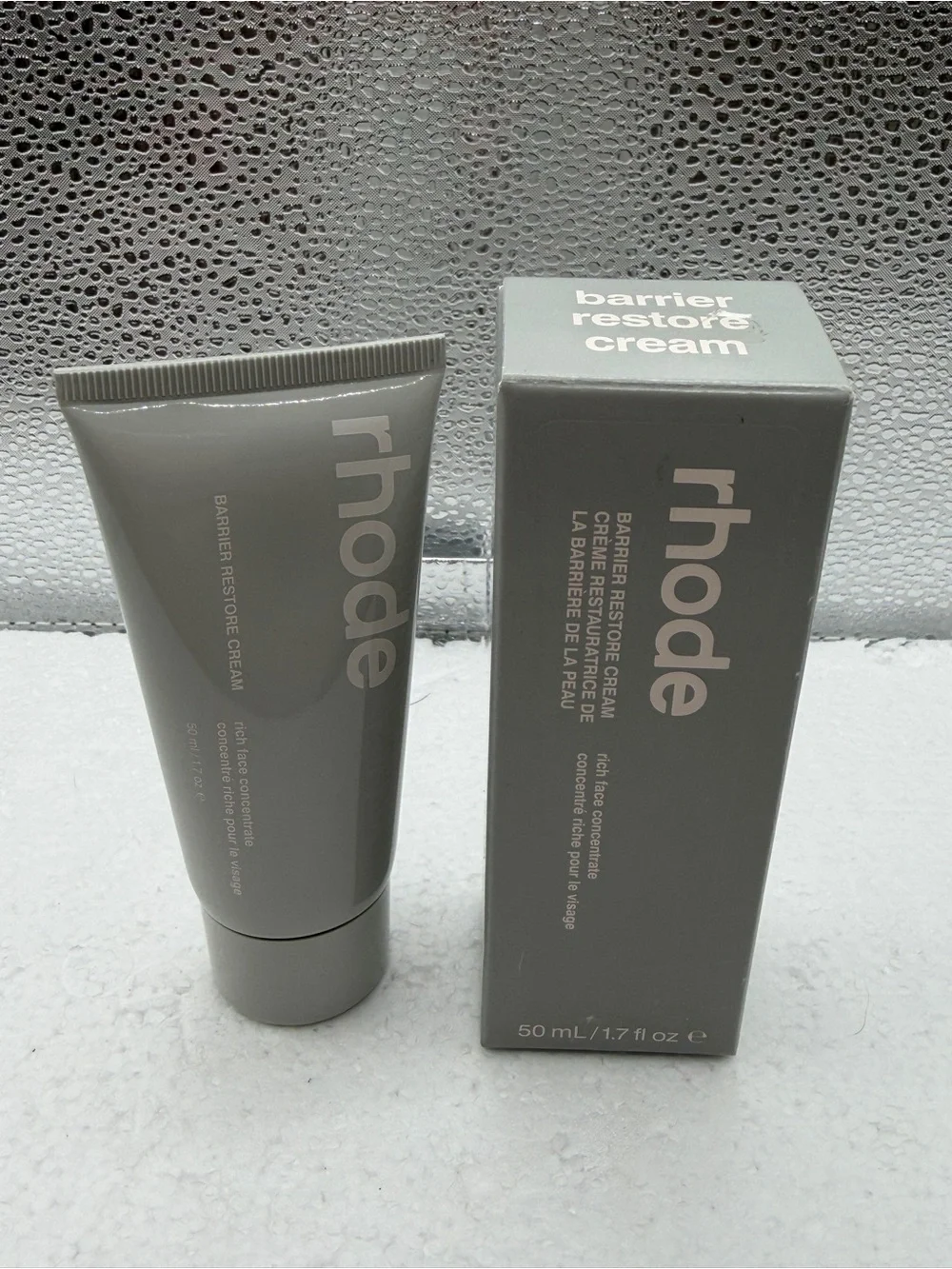 RHODE Barrier Restore Cream - Gray